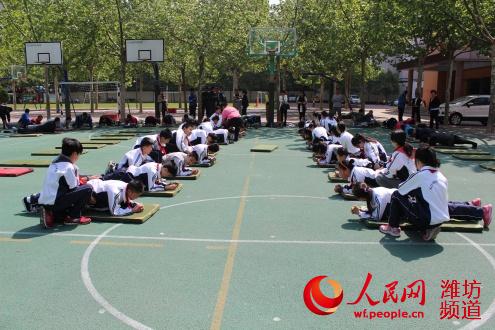 姜涛名师工作室在奎文区实验小学举行教研活动