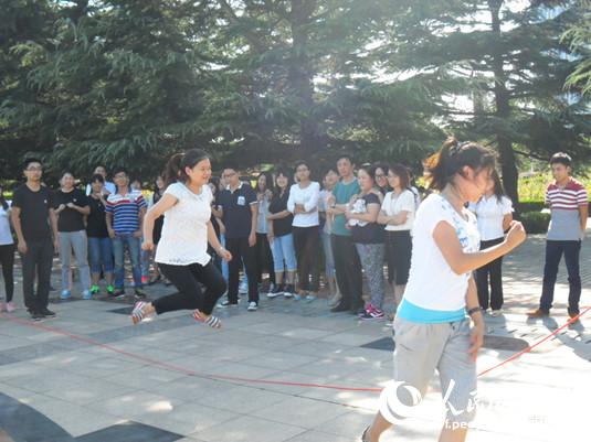 潍坊学大教育举办庆祝教师节大型户外活动--潍坊