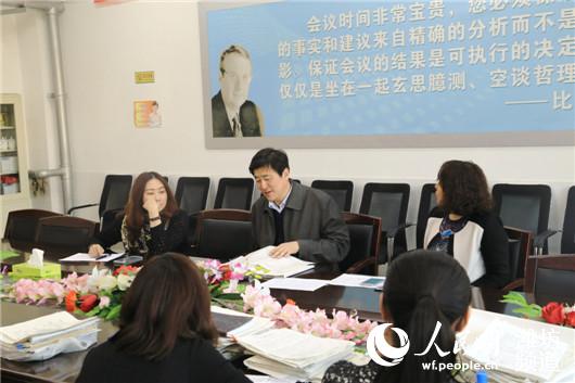 潍坊市教育局领导到北海学校调研初三教学工作