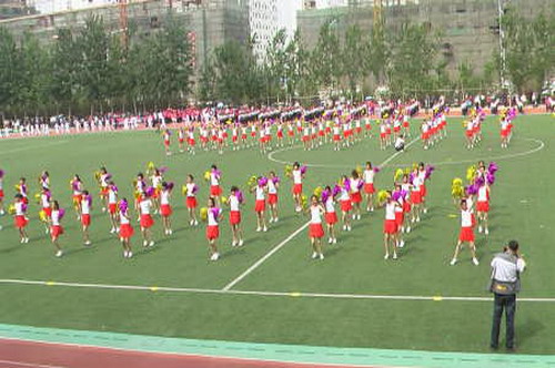 韵律操,还是鼓乐队