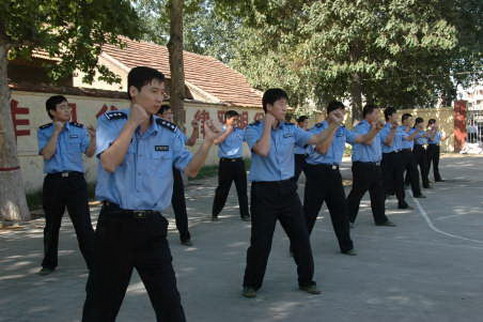 青州检察院法警大队强素质迎花博(图)--潍坊