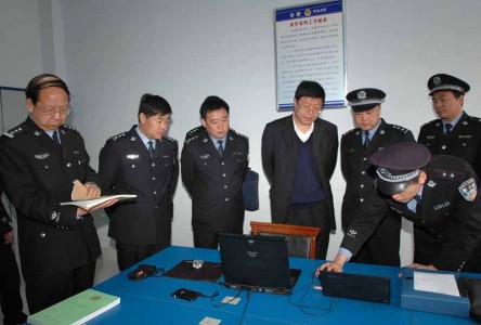 闫希军局长在滨海公安分局调研--潍坊